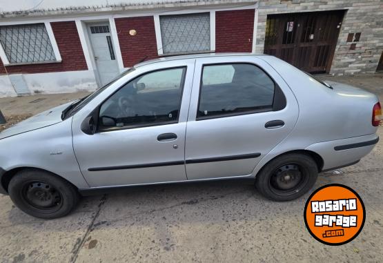 Autos - Fiat Siena 2003 Nafta 240000Km - En Venta