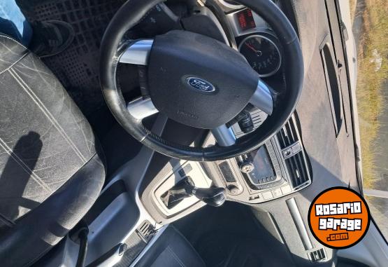 Camionetas - Ford Kuga Titanium 2.5 at 4x4 2013 Nafta 180000Km - En Venta