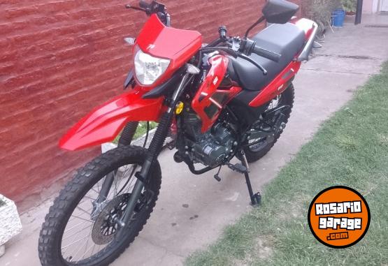 Motos - Motomel Skua 150 2024 Nafta 13000Km - En Venta