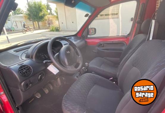 Utilitarios - Renault Kango 2014 GNC 150000Km - En Venta