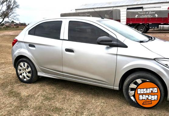 Autos - Chevrolet ONIX JOY 1.4 2015 Nafta 100000Km - En Venta
