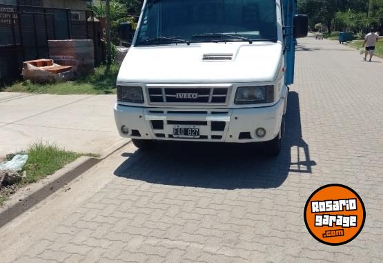Camiones y Grúas - Iveco dayli 3510 - En Venta