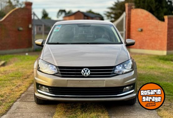 Autos - Volkswagen POLO HIGHLINE 1.6 CADENER 2018 Nafta 120000Km - En Venta