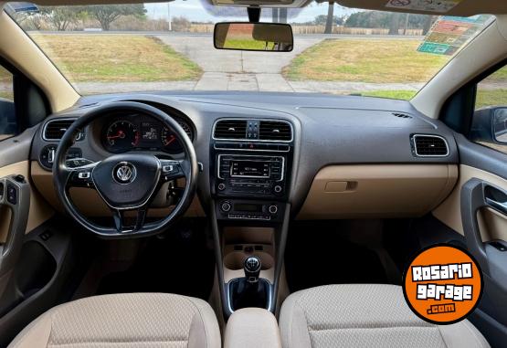 Autos - Volkswagen POLO HIGHLINE 1.6 CADENER 2018 Nafta 120000Km - En Venta