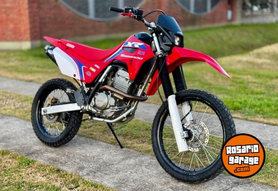Motos - Honda TORNADO 293 CC UNICA!!!!! 2011 Nafta 1111Km - En Venta