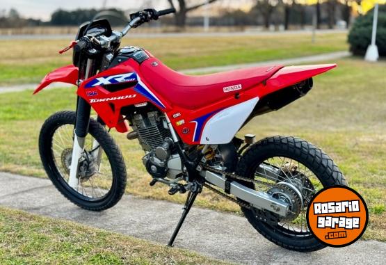 Motos - Honda TORNADO 293 CC UNICA!!!!! 2011 Nafta 1111Km - En Venta