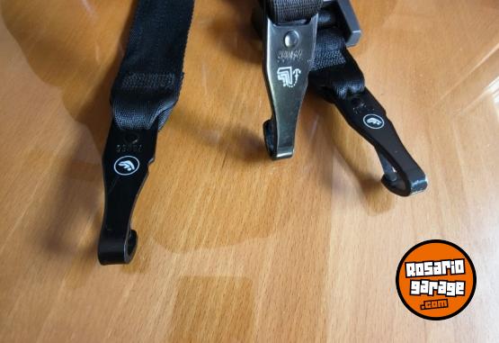 Artículos para bebé - BUTACA/BOOSTER GRACO TRANZITION 3 EN 1 CON ARNES DE 9 kg a 45 KG. HOMOLOGADO COLOR NEGRO -IMPECABLE - En Venta