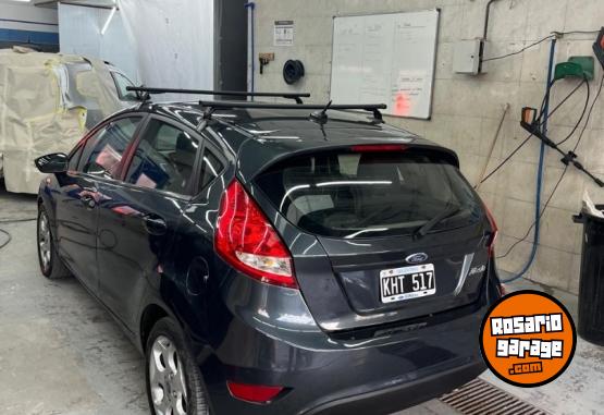 Autos - Ford Fiesta kinetic 2011 2011 Nafta 200000Km - En Venta