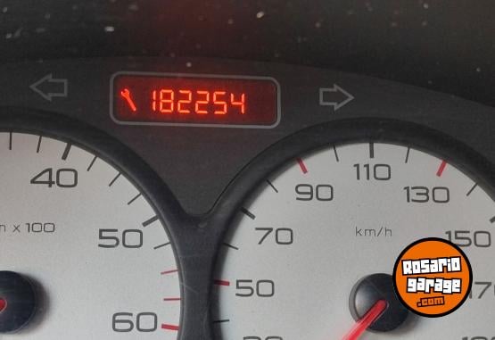 Utilitarios - Peugeot Parnert 2012 Nafta 182254Km - En Venta