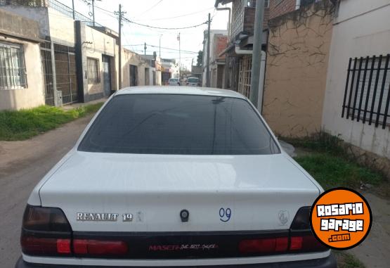 Autos - Renault 1996 1996 GNC 111111Km - En Venta