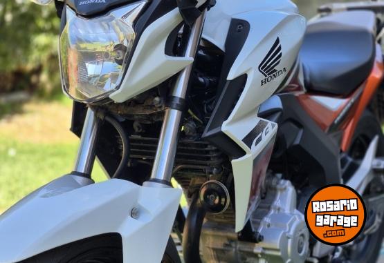 Motos - Honda Cb 2018 Nafta 33000Km - En Venta