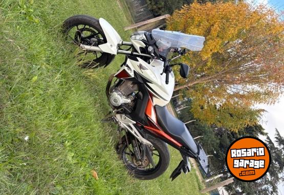 Motos - Honda Cb 2018 Nafta 33000Km - En Venta