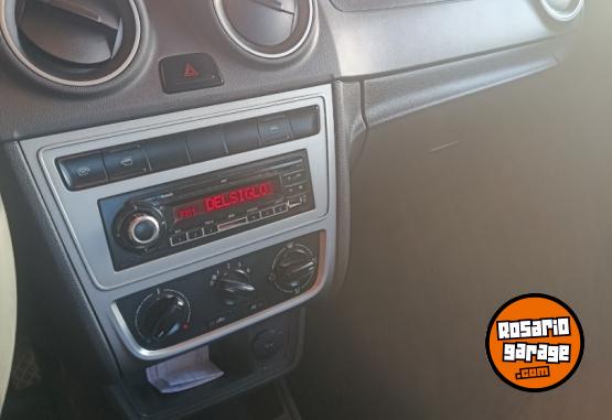 Autos - Volkswagen Gol trend 2013 Nafta 140000Km - En Venta