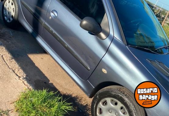 Autos - Peugeot 206, 1.4 2008 Nafta 195000Km - En Venta