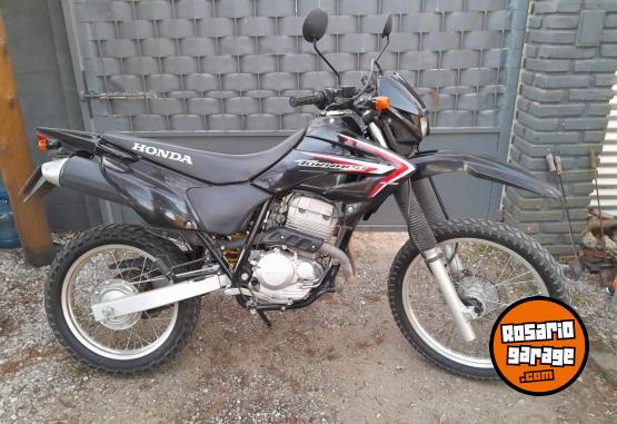 Motos - Honda XR Tornado 2014 Nafta 9000Km - En Venta