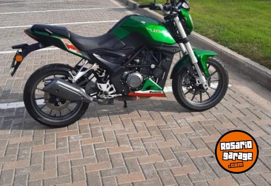 Motos - Benelli TNT 250 2021 Nafta 24000Km - En Venta