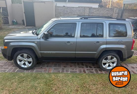 Camionetas - Jeep Jeep patriot full 4x4 2.4 2013 Nafta 56000Km - En Venta