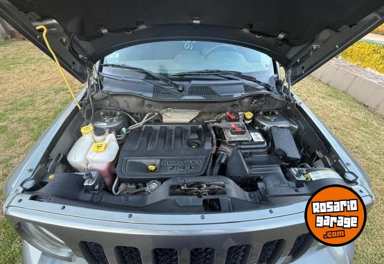 Camionetas - Jeep Jeep patriot full 4x4 2.4 2013 Nafta 56000Km - En Venta