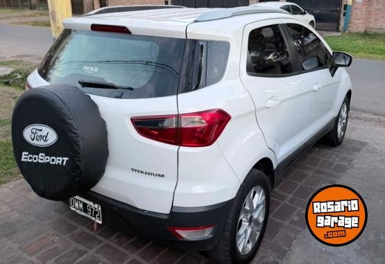Autos - Ford Ecosport Titanium 2015 Nafta 142000Km - En Venta