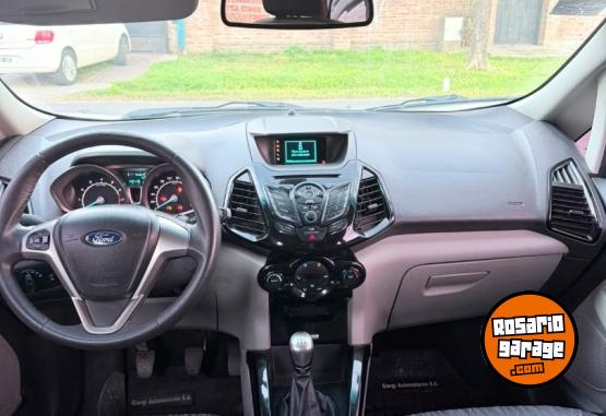Autos - Ford Ecosport Titanium 2015 Nafta 142000Km - En Venta