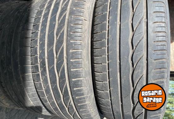 Accesorios para Autos - Líquido 5 cubiertas 205 55 16 brigestone el precio es por las 5 - En Venta