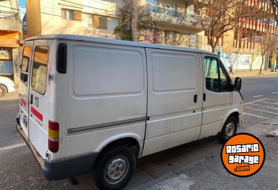 Utilitarios - Ford Transit 1996 Diesel 276000Km - En Venta