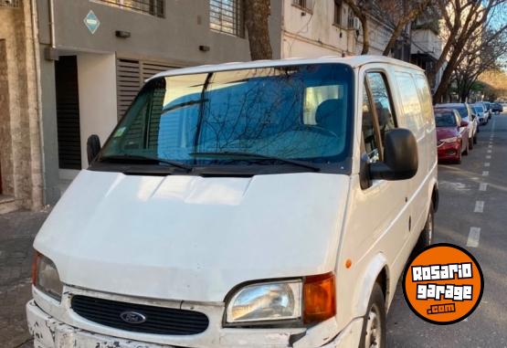 Utilitarios - Ford Transit 1996 Diesel 276000Km - En Venta
