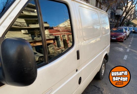 Utilitarios - Ford Transit 1996 Diesel 276000Km - En Venta