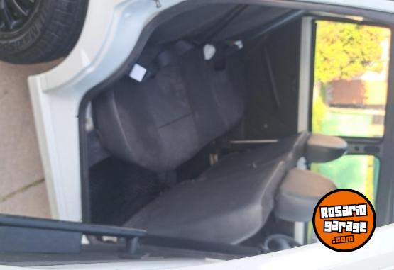 Autos - Fiat Fiat 1 1.3 fire base 2010 Nafta 165000Km - En Venta