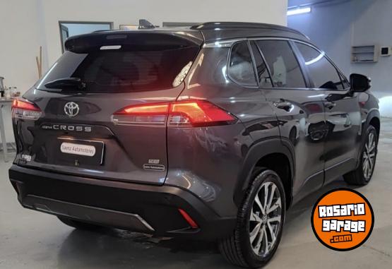 Autos - Toyota COROLLA CROSS SEG NAFTA 2021 Nafta 62000Km - En Venta