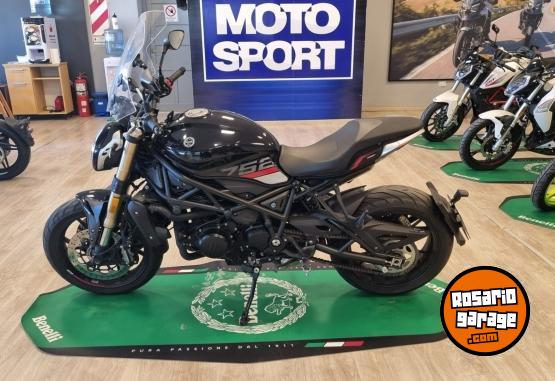 Motos - Benelli 752S 2022 Nafta 4000Km - En Venta