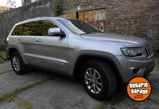 Camionetas - Jeep Grand Cherokee 2014 Nafta 190000Km - En Venta