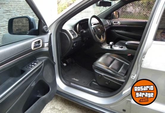 Camionetas - Jeep Grand Cherokee 2014 Nafta 190000Km - En Venta