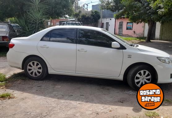 Autos - Toyota Corolla  XLI 2010 GNC 275000Km - En Venta