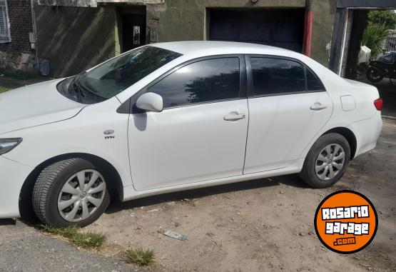 Autos - Toyota Corolla  XLI 2010 GNC 275000Km - En Venta