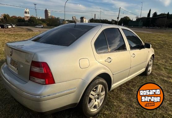 Autos - Volkswagen Bora 2006 Diesel 207000Km - En Venta