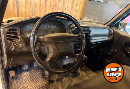 Camionetas - Ford Ranger 3.0 Tdi Sc 4X2 Xl 2009 Diesel 188000Km - En Venta