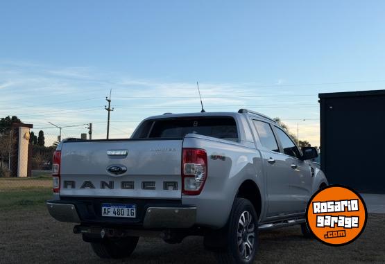 Camionetas - Ford Ranger 3.2 Tdi Dc 4X4 Fx4 2022 Diesel 105000Km - En Venta