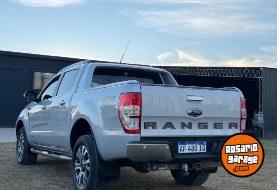 Camionetas - Ford Ranger 3.2 Tdi Dc 4X4 Fx4 2022 Diesel 105000Km - En Venta