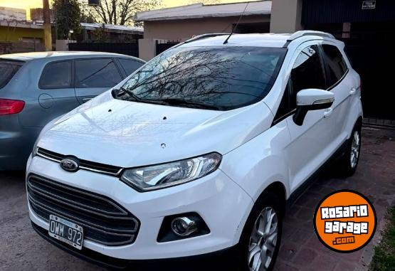 Camionetas - Ford Ecosport 1.6 Titanium 2015 Nafta 142000Km - En Venta