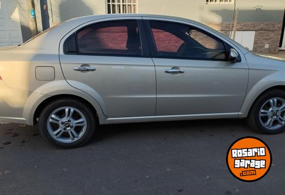 Autos - Chevrolet AVEO LT 2011 Nafta 245000Km - En Venta