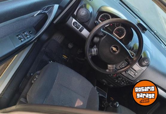 Autos - Chevrolet AVEO LT 2011 Nafta 245000Km - En Venta