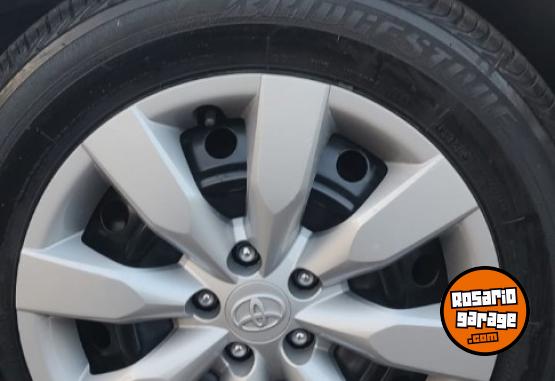Autos - Toyota Corolla 2016 Nafta 128000Km - En Venta