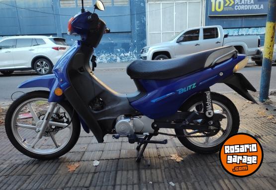 Motos - Motomel BLITZ 110 FULL 2024 Nafta 17300Km - En Venta