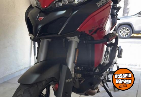 Motos - Ducati V2S 2024 Nafta 14500Km - En Venta