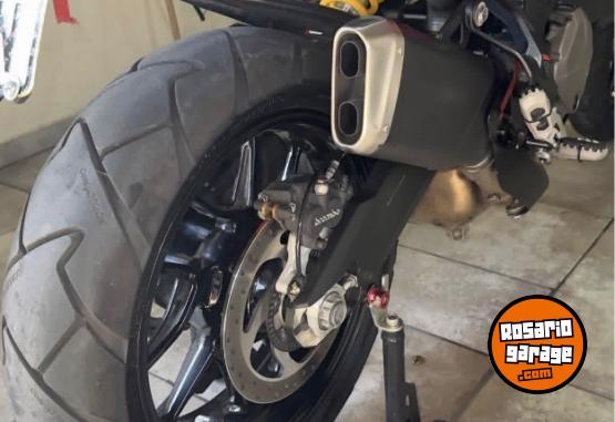 Motos - Ducati V2S 2024 Nafta 14500Km - En Venta
