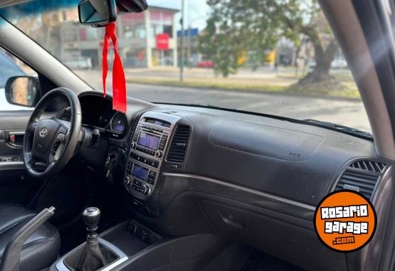 Camionetas - Hyundai SANTA FE 2.2 CRDI 7AS 2012 Diesel 235000Km - En Venta