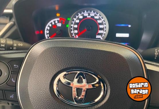 Camionetas - Toyota Corolla Cross XLI 2.0 CVT 2023 Nafta 80000Km - En Venta