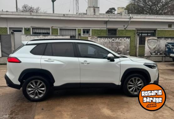 Camionetas - Toyota Corolla Cross XLI 2.0 CVT 2023 Nafta 80000Km - En Venta