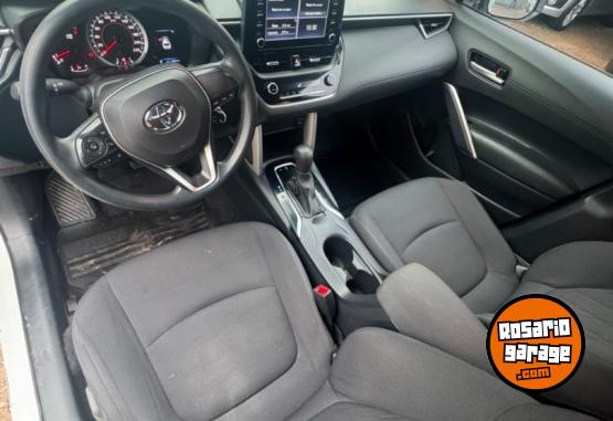 Camionetas - Toyota Corolla Cross XLI 2.0 CVT 2023 Nafta 80000Km - En Venta